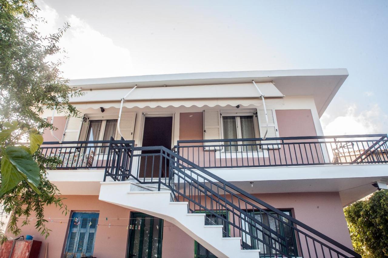 Casa Serena Asprogerakata Exteriör bild